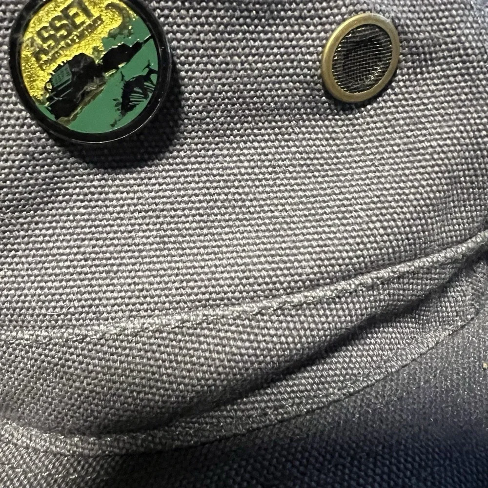 Universal Studios Park Jurassic World Outlander Safari Bucket Adult Hat Pins Y2K